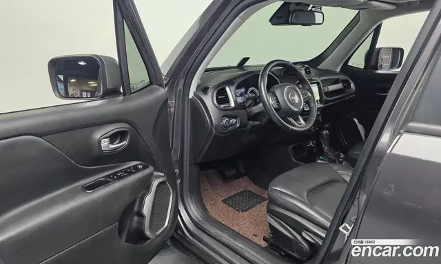 Jeep Renegade 2021 2.4 автомат (гидро), миниатюра 10 Jeep Renegade 2021 2.4 автомат (гидро), миниатюра 10