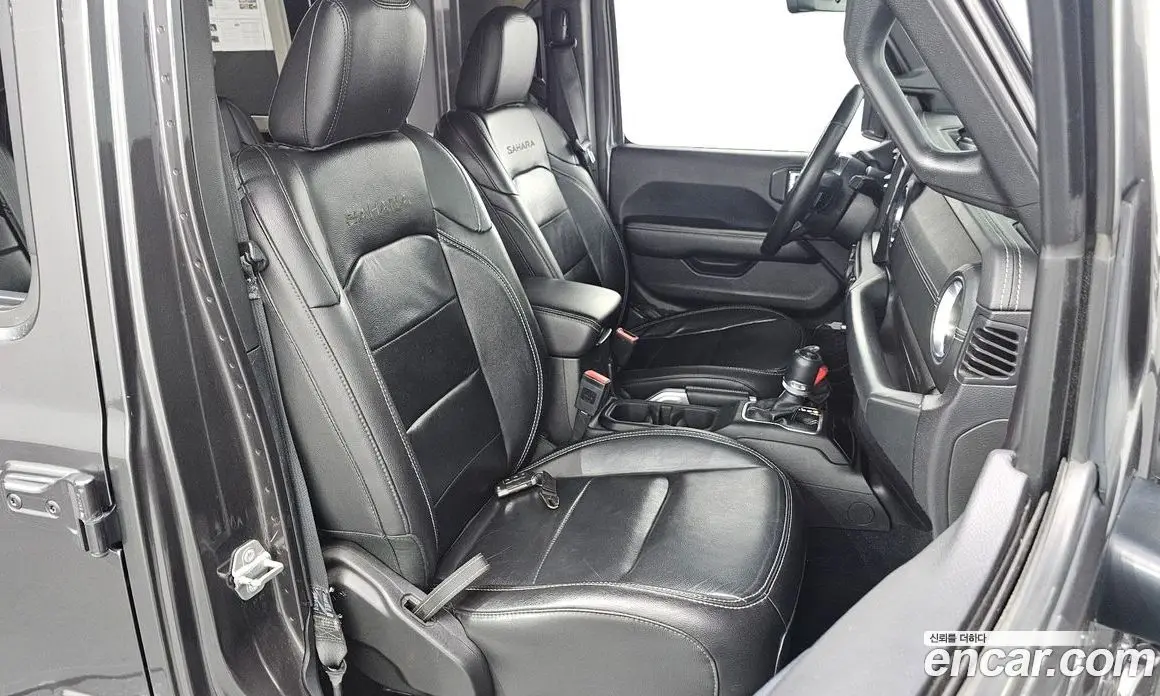 Jeep Wrangler 2018 2.0 автомат (гидро), фото 12 Jeep Wrangler 2018 2.0 автомат (гидро), фото 12