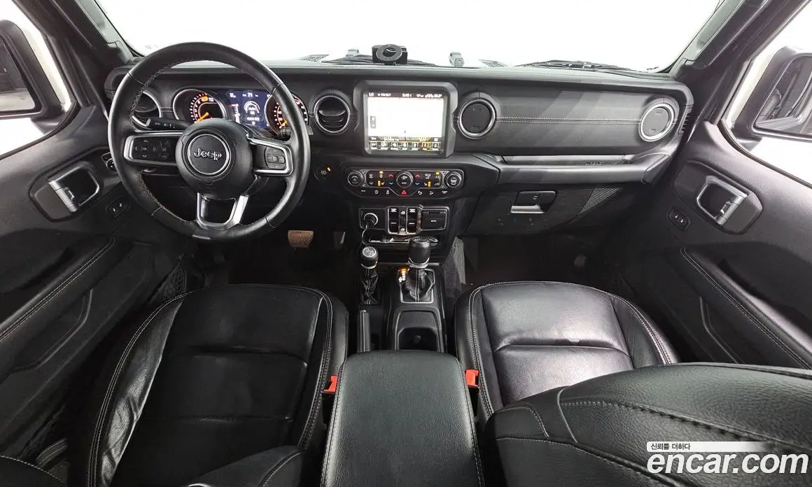 Jeep Wrangler 2018 2.0 автомат (гидро), фото 7 Jeep Wrangler 2018 2.0 автомат (гидро), фото 7
