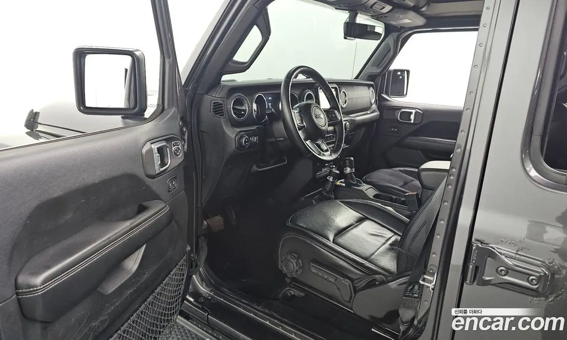 Jeep Wrangler 2018 2.0 автомат (гидро), фото 10 Jeep Wrangler 2018 2.0 автомат (гидро), фото 10