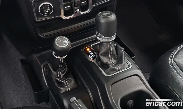 Jeep Wrangler 2019 2.0 автомат (гидро), миниатюра 12