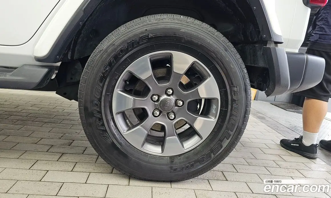Jeep Wrangler 2019 2.0 автомат (гидро), фото 7 Jeep Wrangler 2019 2.0 автомат (гидро), фото 7