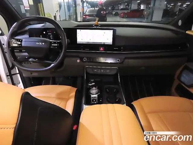 Kia Carnival 2024 3.5 автомат (гидро), миниатюра 10 Kia Carnival 2024 3.5 автомат (гидро), миниатюра 10