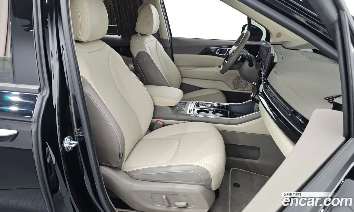 Kia Carnival 2025 1.6 автомат (гидро), фото 16 Kia Carnival 2025 1.6 автомат (гидро), фото 16