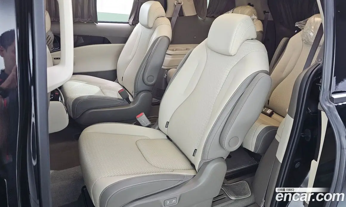 Kia Carnival 2025 1.6 автомат (гидро), фото 17 Kia Carnival 2025 1.6 автомат (гидро), фото 17