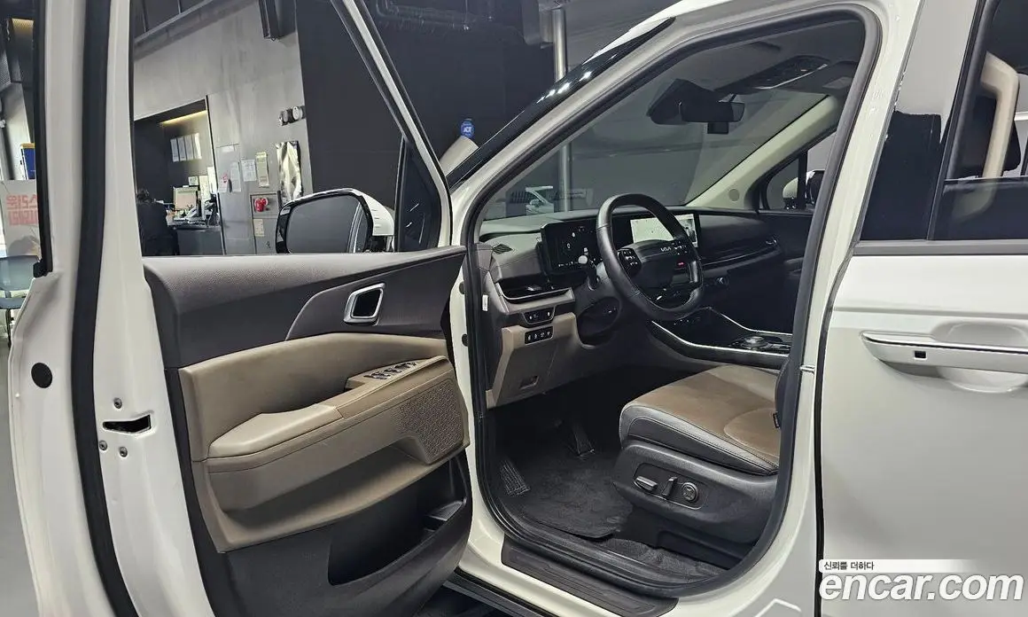 Kia Carnival 2025 1.6 автомат (гидро), фото 13 Kia Carnival 2025 1.6 автомат (гидро), фото 13