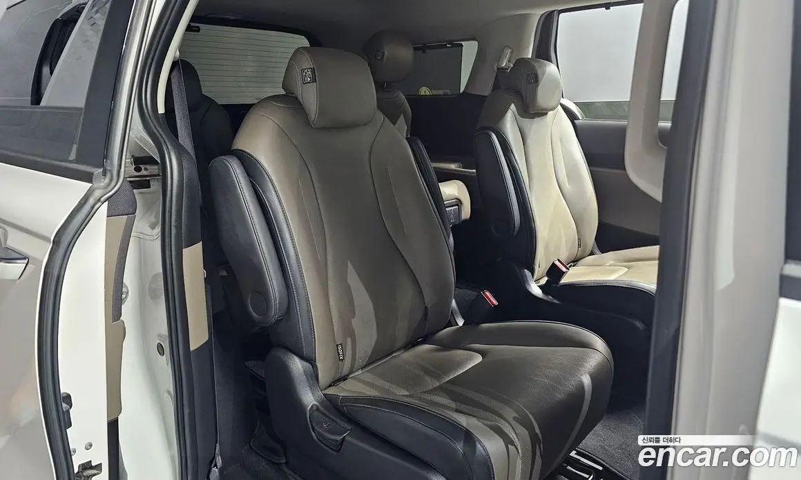 Kia Carnival 2025 1.6 автомат (гидро), фото 17 Kia Carnival 2025 1.6 автомат (гидро), фото 17
