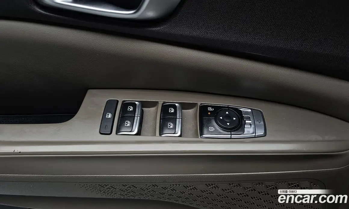 Kia Carnival 2025 1.6 автомат (гидро), фото 28 Kia Carnival 2025 1.6 автомат (гидро), фото 28