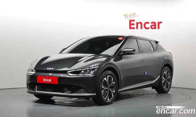 Kia EV6 2024 0.1 автомат (гидро), миниатюра 1 Kia EV6 2024 0.1 автомат (гидро), миниатюра 1