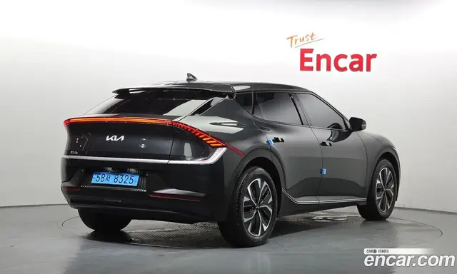 Kia EV6 2024 0.1 автомат (гидро), миниатюра 2 Kia EV6 2024 0.1 автомат (гидро), миниатюра 2