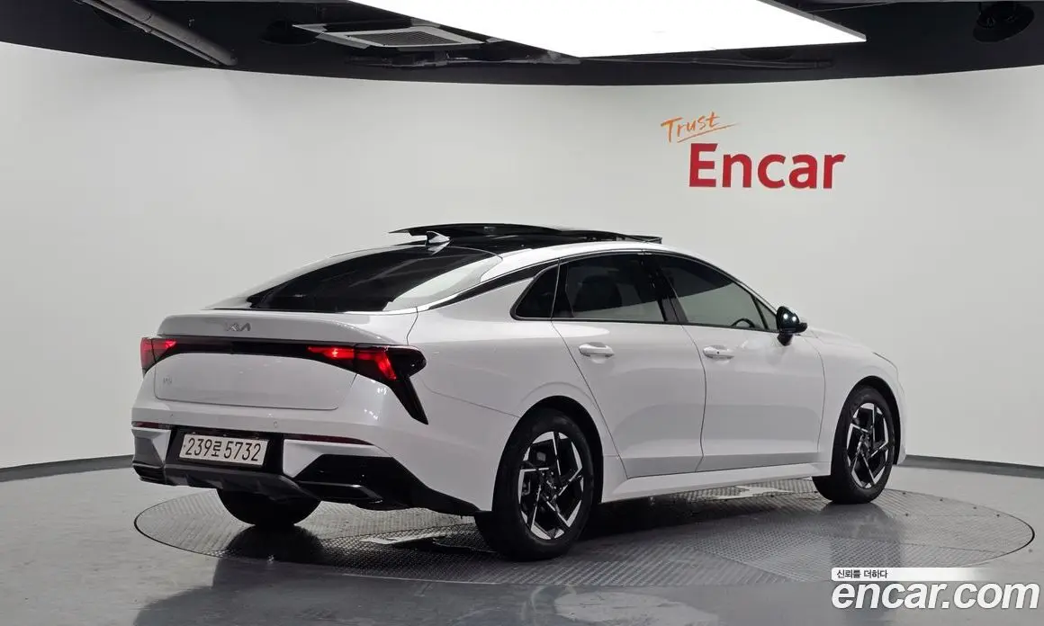 Kia K5 (Optima) 2024 2.0 автомат (гидро), фото 2 Kia K5 (Optima) 2024 2.0 автомат (гидро), фото 2
