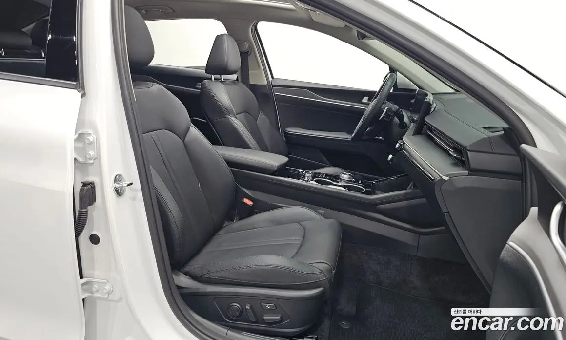 Kia K5 (Optima) 2024 2.0 автомат (гидро), фото 17 Kia K5 (Optima) 2024 2.0 автомат (гидро), фото 17