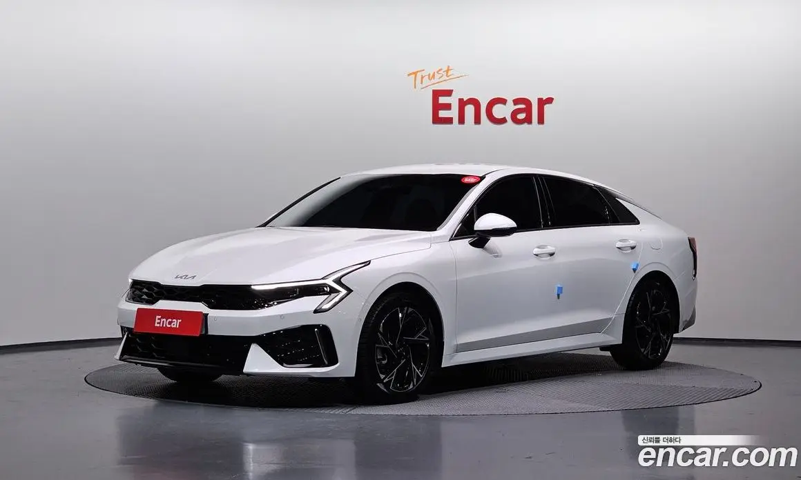 Kia K5 (Optima) 2025 2.0 автомат (гидро), фото 1 Kia K5 (Optima) 2025 2.0 автомат (гидро), фото 1
