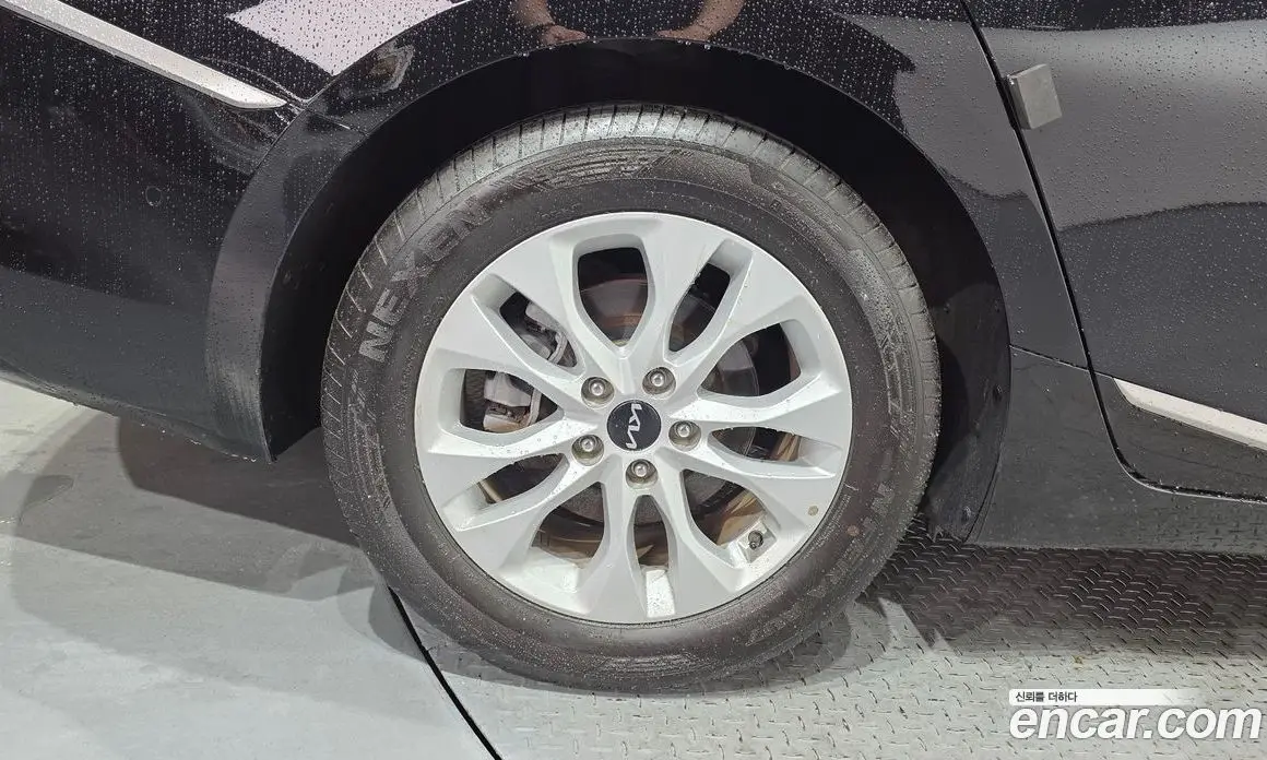 Kia K8 2022 2.5 автомат (гидро), фото 5 Kia K8 2022 2.5 автомат (гидро), фото 5