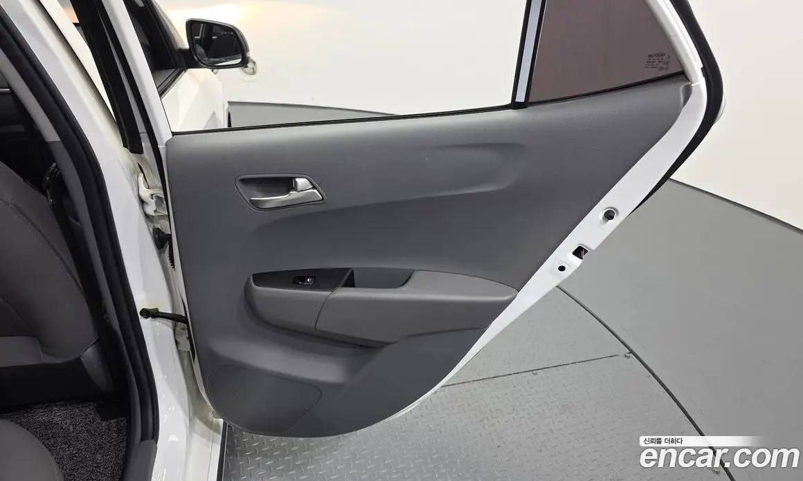 Kia Morning 2021 1.0 автомат (гидро), фото 15 Kia Morning 2021 1.0 автомат (гидро), фото 15