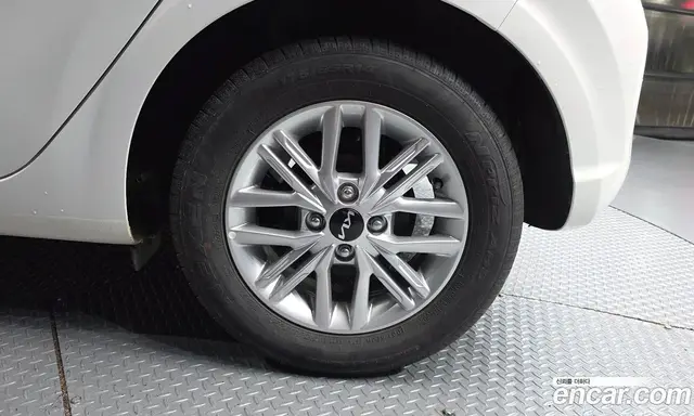 Kia Morning 2022 1.0 автомат (гидро), миниатюра 7 Kia Morning 2022 1.0 автомат (гидро), миниатюра 7