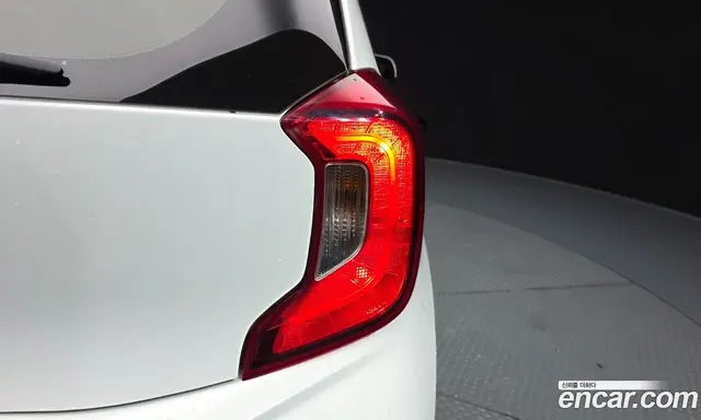 Kia Morning 2022 1.0 автомат (гидро), миниатюра 9 Kia Morning 2022 1.0 автомат (гидро), миниатюра 9