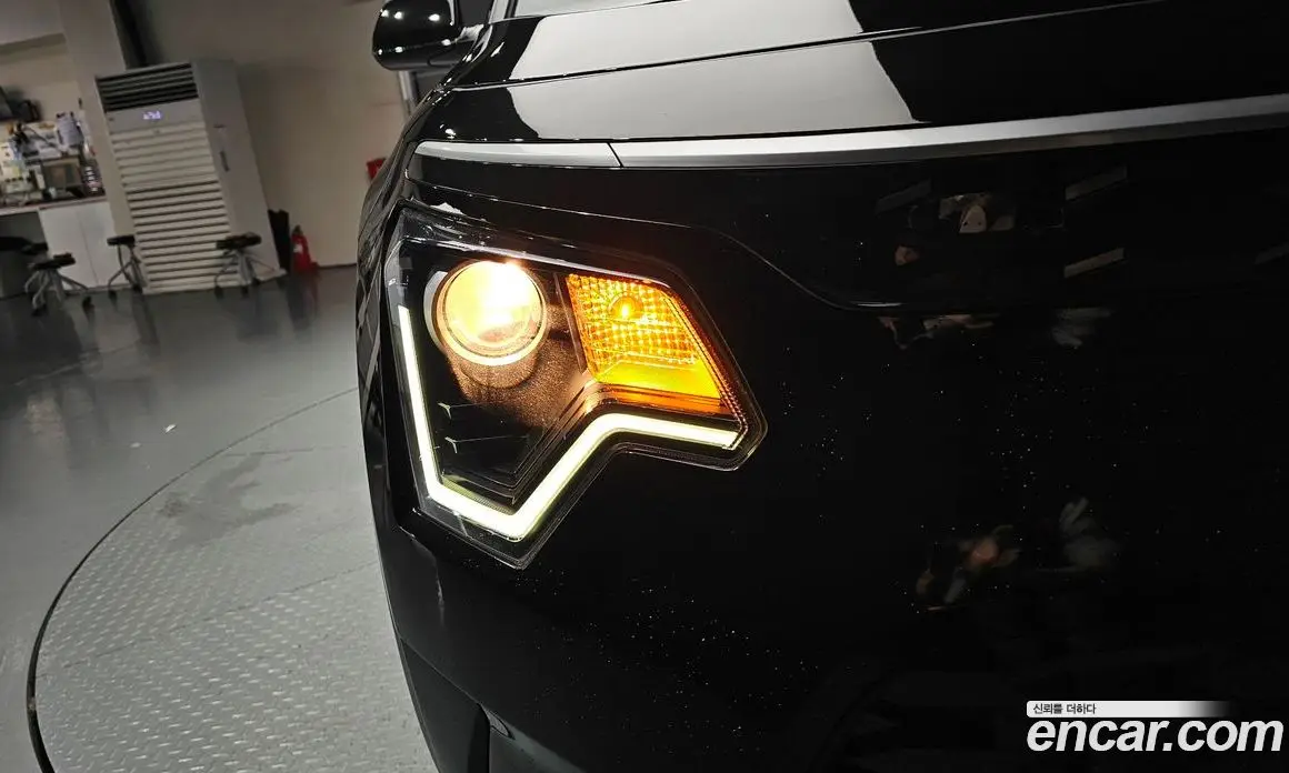 Kia Niro 2023 0.2 автомат (гидро), фото 7 Kia Niro 2023 0.2 автомат (гидро), фото 7
