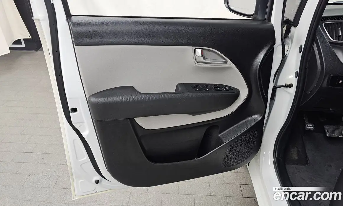 Kia Ray 2022 1.0 автомат (гидро), фото 14 Kia Ray 2022 1.0 автомат (гидро), фото 14