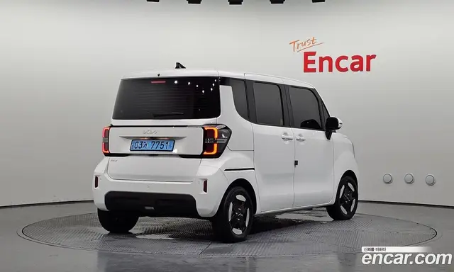 Kia Ray 2023 0.1 автомат (гидро), миниатюра 2