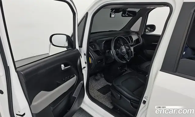 Kia Ray 2023 0.1 автомат (гидро), миниатюра 10