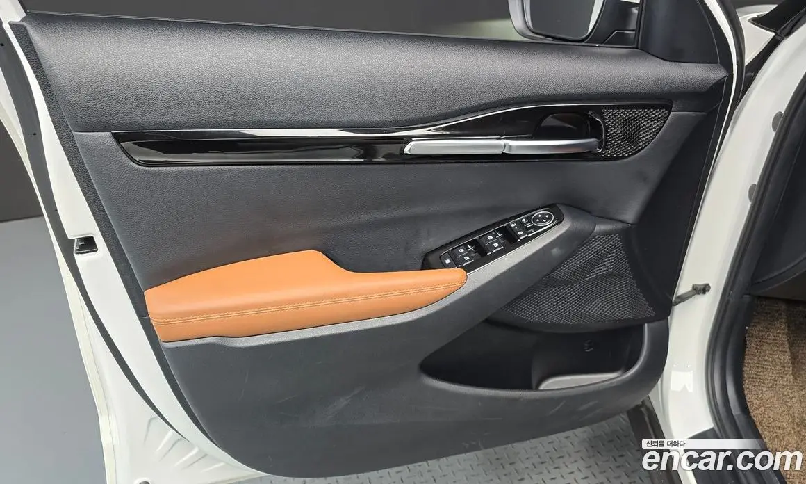 Kia Seltos 2024 1.6 автомат (гидро), фото 14 Kia Seltos 2024 1.6 автомат (гидро), фото 14