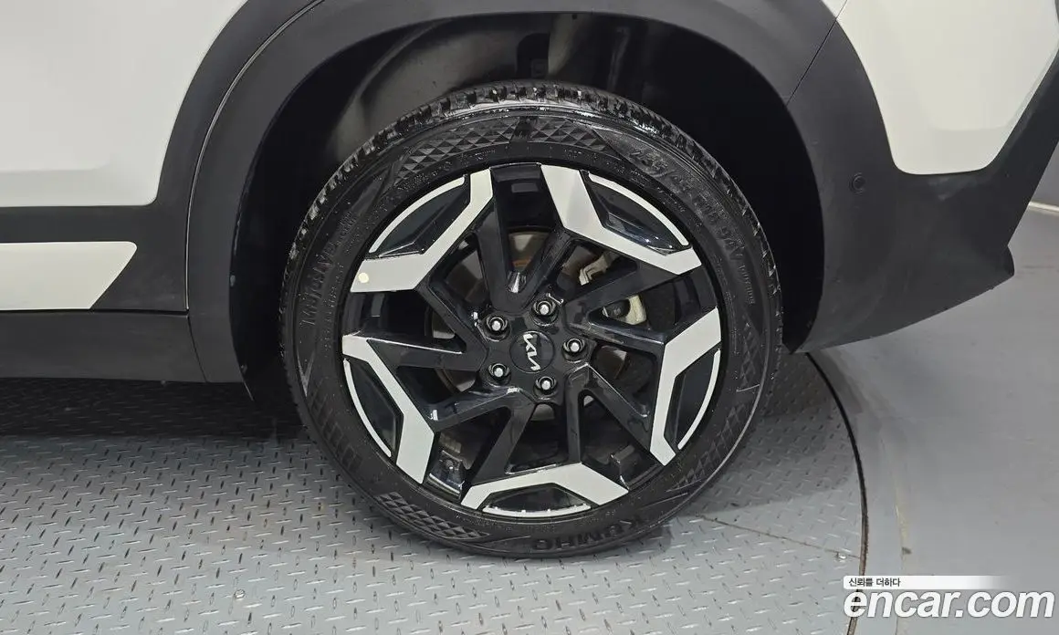 Kia Seltos 2024 1.6 автомат (гидро), фото 7 Kia Seltos 2024 1.6 автомат (гидро), фото 7