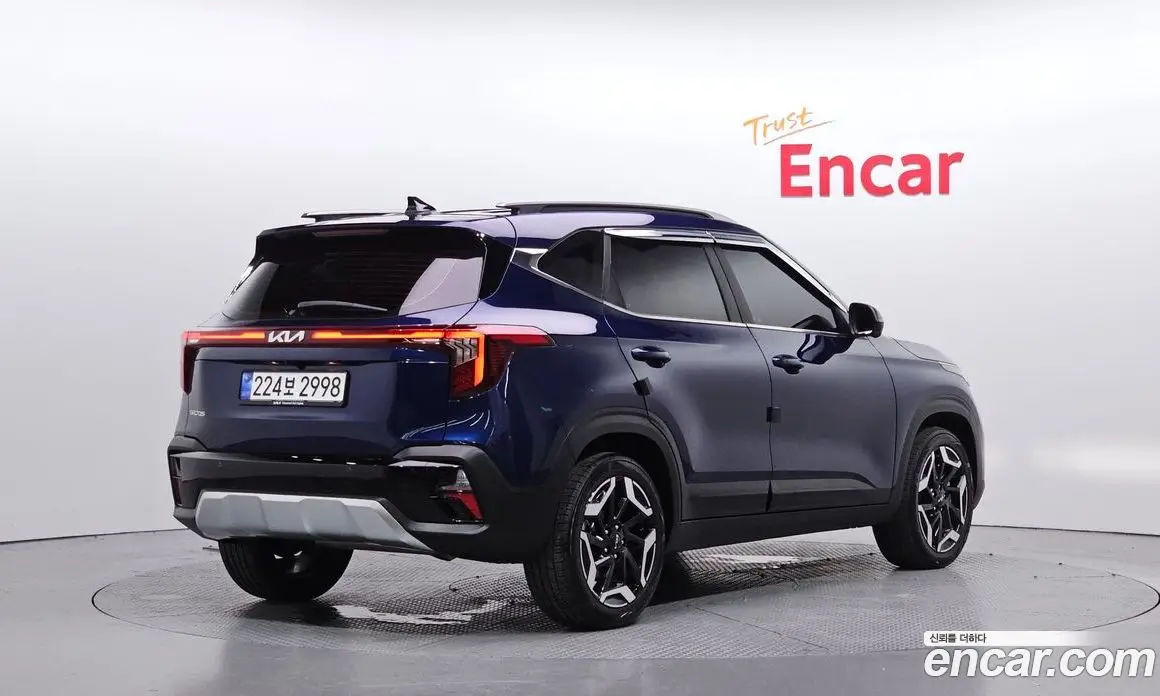 Kia Seltos 2025 1.6 автомат (гидро), фото 2 Kia Seltos 2025 1.6 автомат (гидро), фото 2