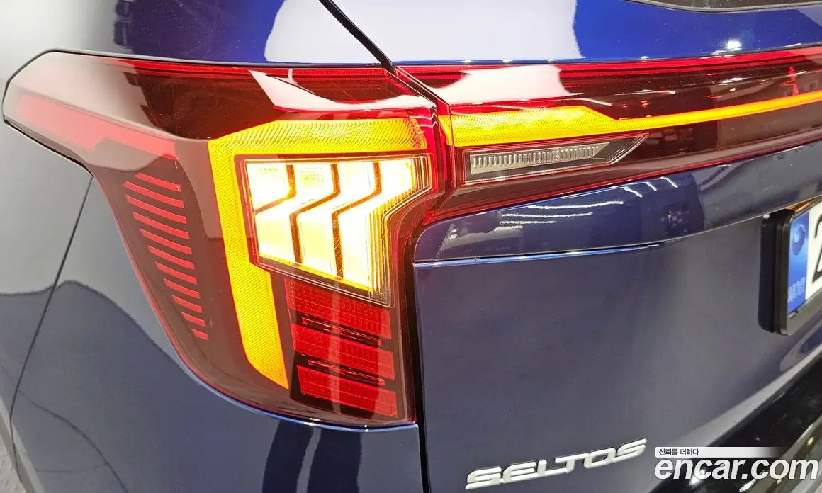 Kia Seltos 2025 1.6 автомат (гидро), фото 9 Kia Seltos 2025 1.6 автомат (гидро), фото 9