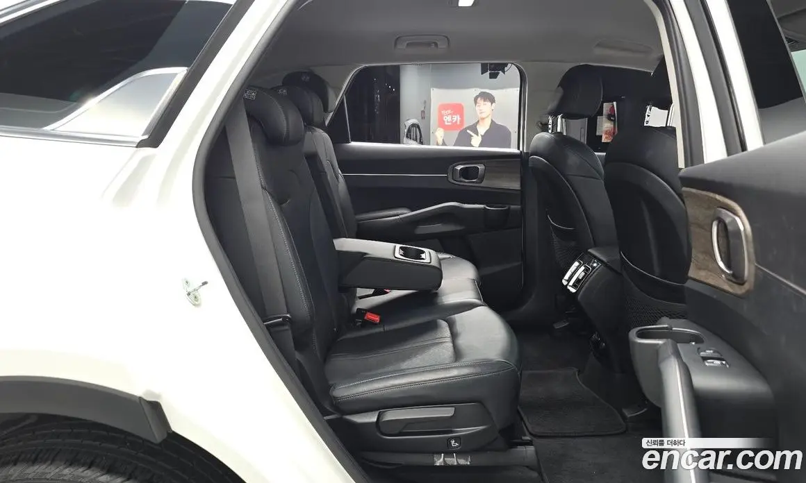 Kia Sorento 2021 2.2 автомат (гидро), фото 12 Kia Sorento 2021 2.2 автомат (гидро), фото 12