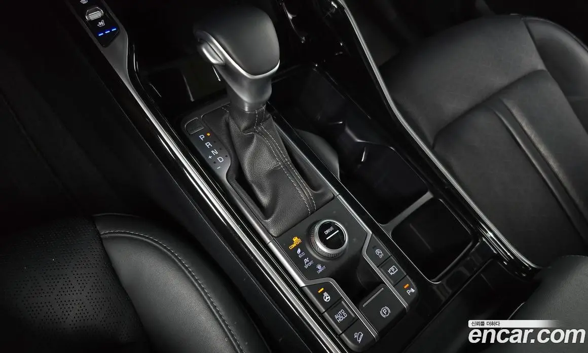 Kia Sorento 2021 2.2 автомат (гидро), фото 9 Kia Sorento 2021 2.2 автомат (гидро), фото 9