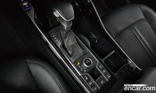 Kia Sorento 2021 2.2 автомат (гидро), миниатюра 9 Kia Sorento 2021 2.2 автомат (гидро), миниатюра 9
