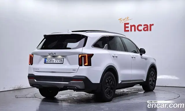 Kia Sorento 2023 1.6 автомат (гидро), миниатюра 1 Kia Sorento 2023 1.6 автомат (гидро), миниатюра 1