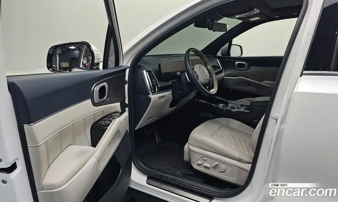 Kia Sorento 2023 1.6 автомат (гидро), фото 12 Kia Sorento 2023 1.6 автомат (гидро), фото 12