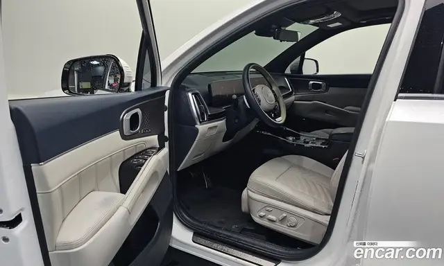 Kia Sorento 2023 1.6 автомат (гидро), миниатюра 12