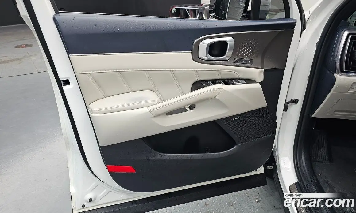 Kia Sorento 2023 1.6 автомат (гидро), фото 13 Kia Sorento 2023 1.6 автомат (гидро), фото 13