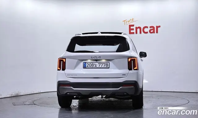 Kia Sorento 2023 1.6 автомат (гидро), миниатюра 3 Kia Sorento 2023 1.6 автомат (гидро), миниатюра 3