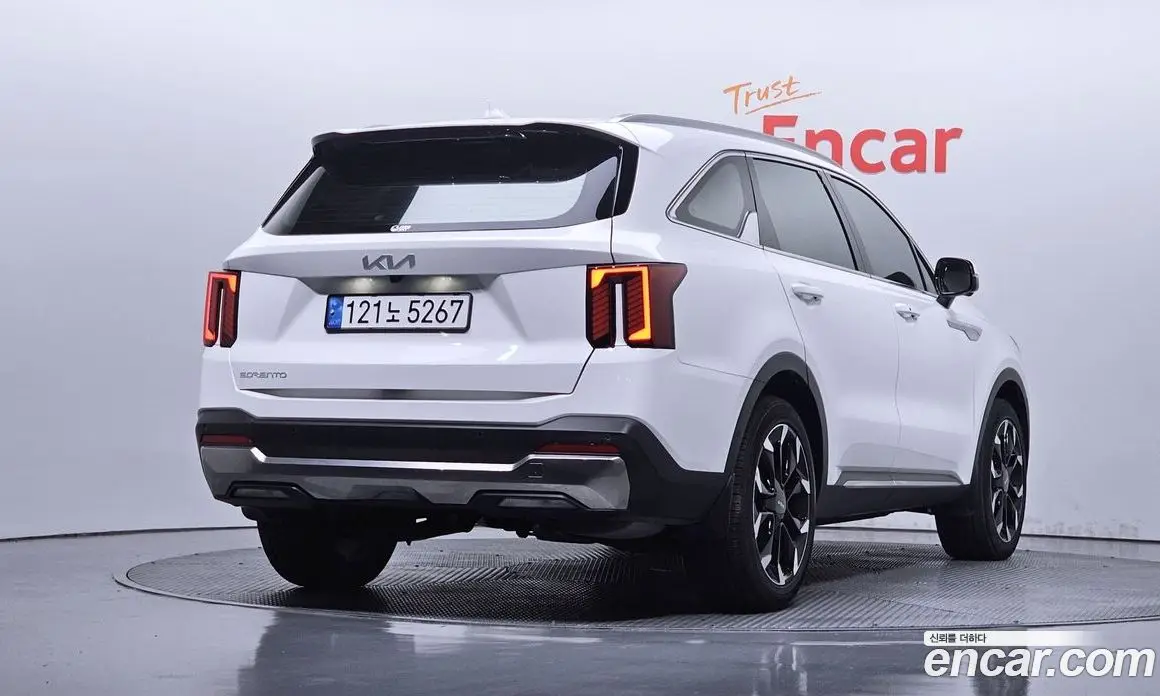 Kia Sorento 2024 2.5 автомат (гидро), фото 2 Kia Sorento 2024 2.5 автомат (гидро), фото 2