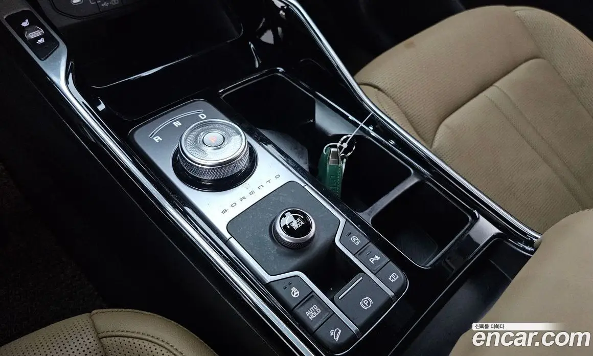 Kia Sorento 2024 2.5 автомат (гидро), фото 9 Kia Sorento 2024 2.5 автомат (гидро), фото 9