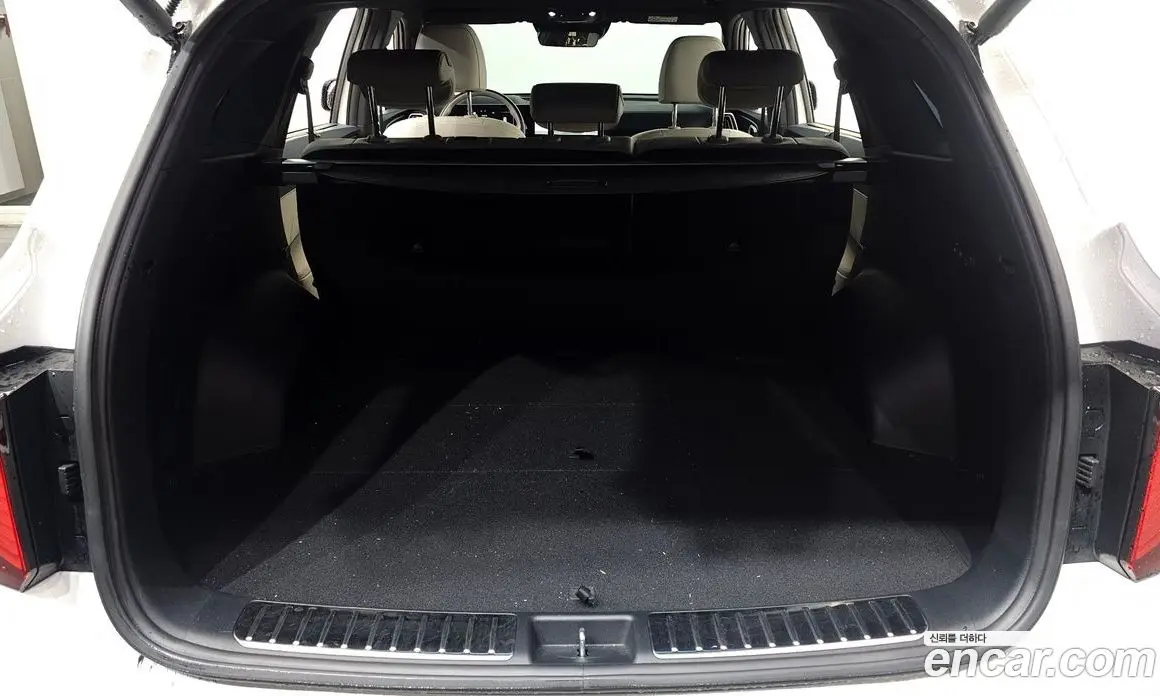 Kia Sorento 2024 1.6 автомат (гидро), фото 24 Kia Sorento 2024 1.6 автомат (гидро), фото 24