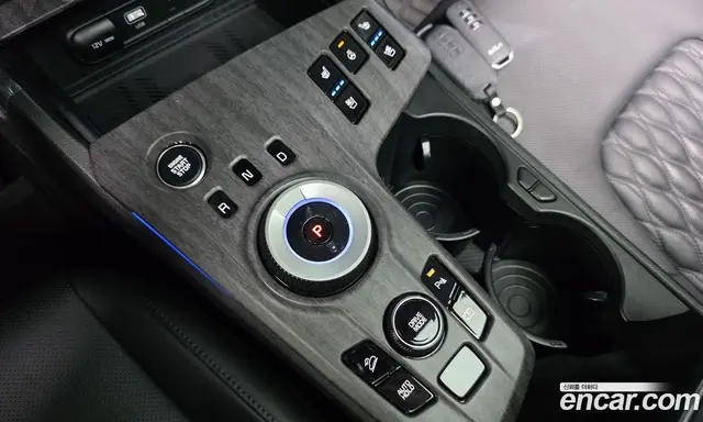 Kia Sportage 2023 2.0 автомат (гидро), миниатюра 12