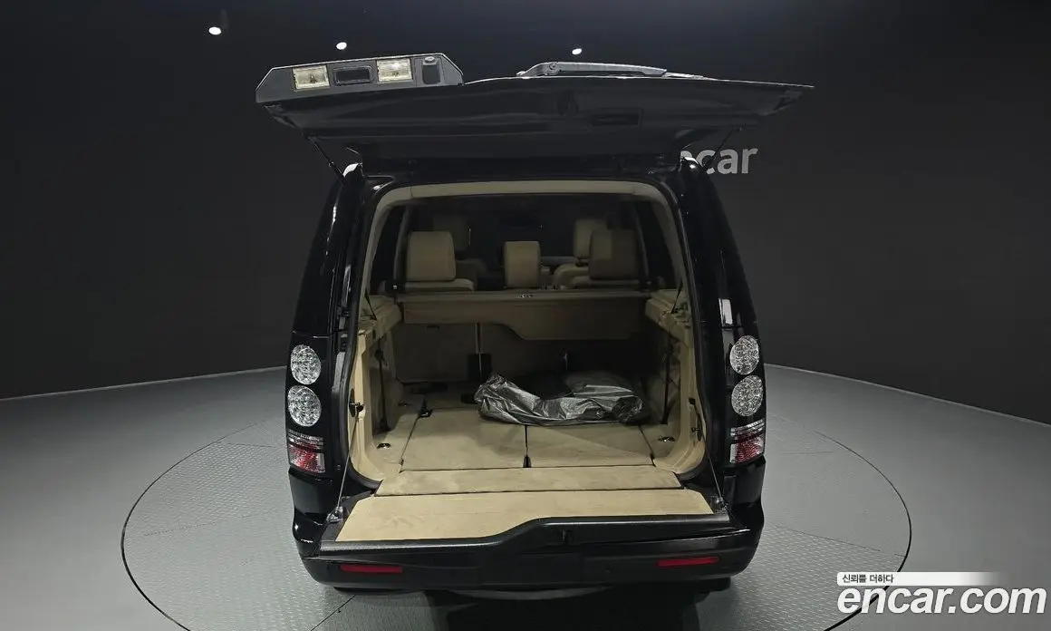 Land Rover Discovery 2015 3.0 автомат (гидро), фото 19 Land Rover Discovery 2015 3.0 автомат (гидро), фото 19