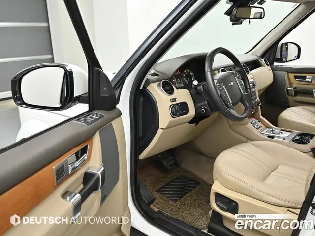 Land Rover Discovery 2015 3.0 автомат (гидро), миниатюра 11 Land Rover Discovery 2015 3.0 автомат (гидро), миниатюра 11