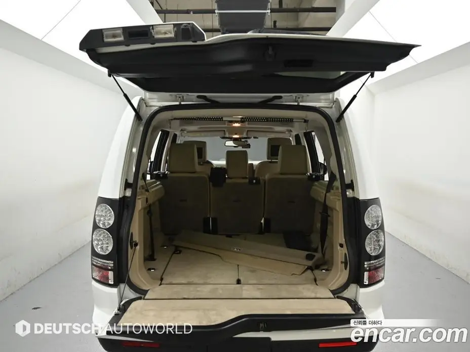 Land Rover Discovery 2015 3.0 автомат (гидро), фото 19 Land Rover Discovery 2015 3.0 автомат (гидро), фото 19