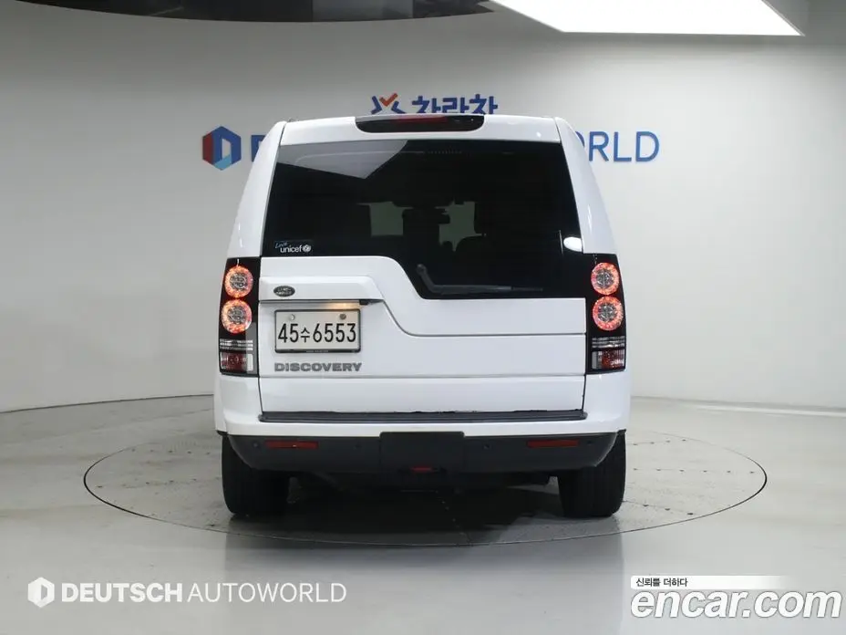 Land Rover Discovery 2015 3.0 автомат (гидро), фото 4 Land Rover Discovery 2015 3.0 автомат (гидро), фото 4
