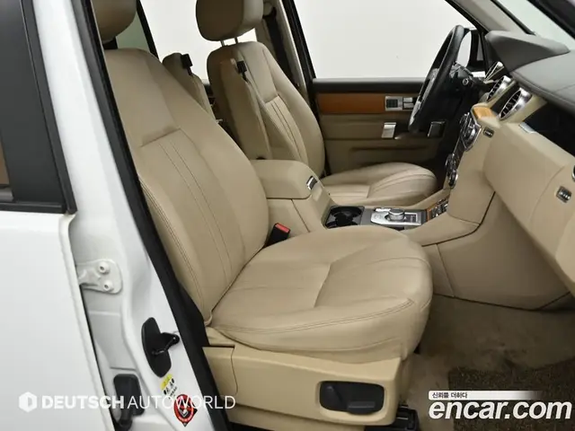 Land Rover Discovery 2015 3.0 автомат (гидро), миниатюра 10 Land Rover Discovery 2015 3.0 автомат (гидро), миниатюра 10