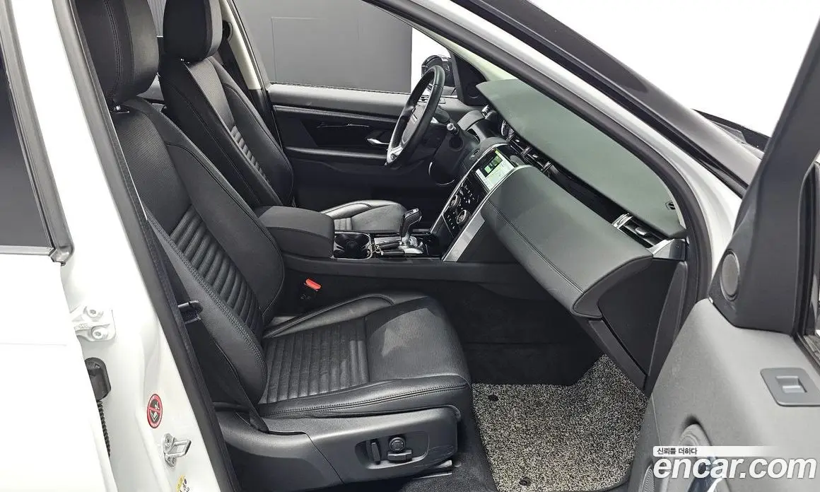Land Rover Discovery Sport 2020 2.0 автомат (гидро), фото 18 Land Rover Discovery Sport 2020 2.0 автомат (гидро), фото 18
