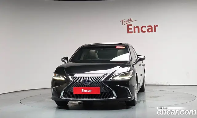 Lexus ES 2019 2.5 автомат (гидро), миниатюра 2 Lexus ES 2019 2.5 автомат (гидро), миниатюра 2