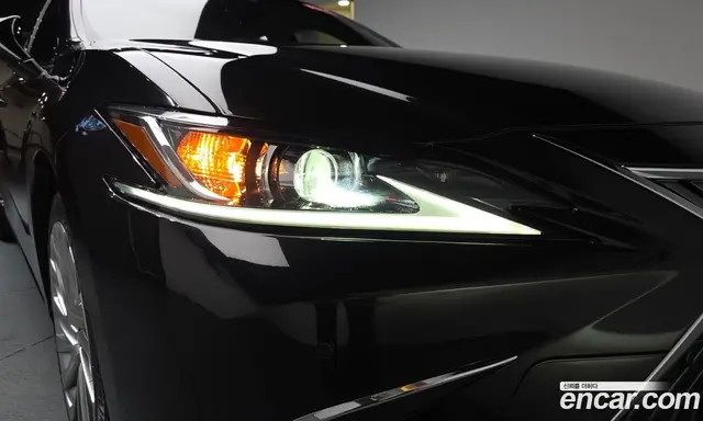 Lexus ES 2019 2.5 автомат (гидро), миниатюра 7 Lexus ES 2019 2.5 автомат (гидро), миниатюра 7