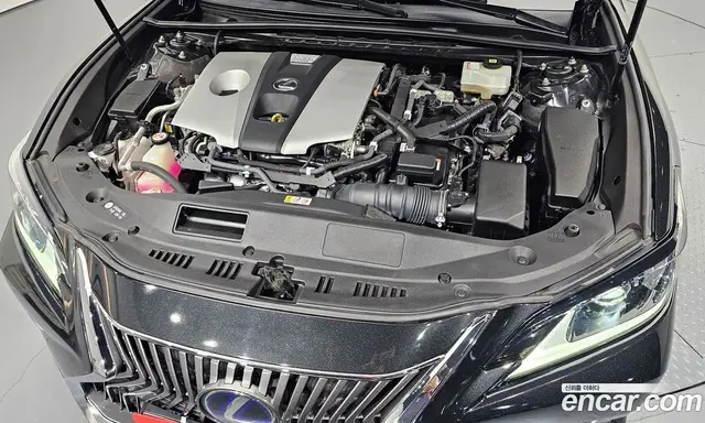 Lexus ES 2020 2.5 автомат (гидро), миниатюра 6 Lexus ES 2020 2.5 автомат (гидро), миниатюра 6